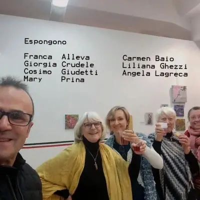 Regala una crazione artistica